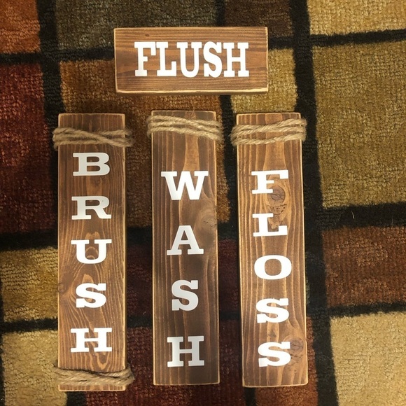 Wooden Bathroom Decor Set - Picture 4 of 7